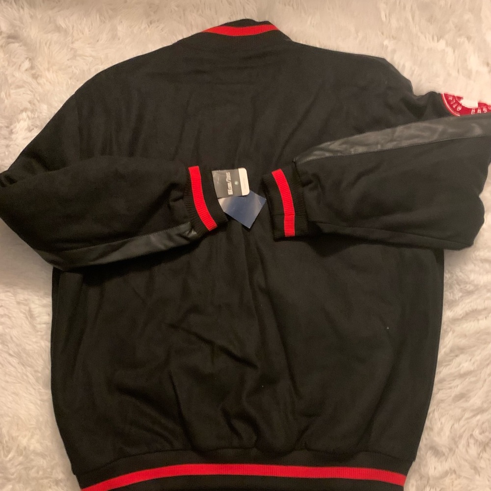 Men’s Red and Black NBA Hawks Varsity Jacket Coat - Picture 7 of 8